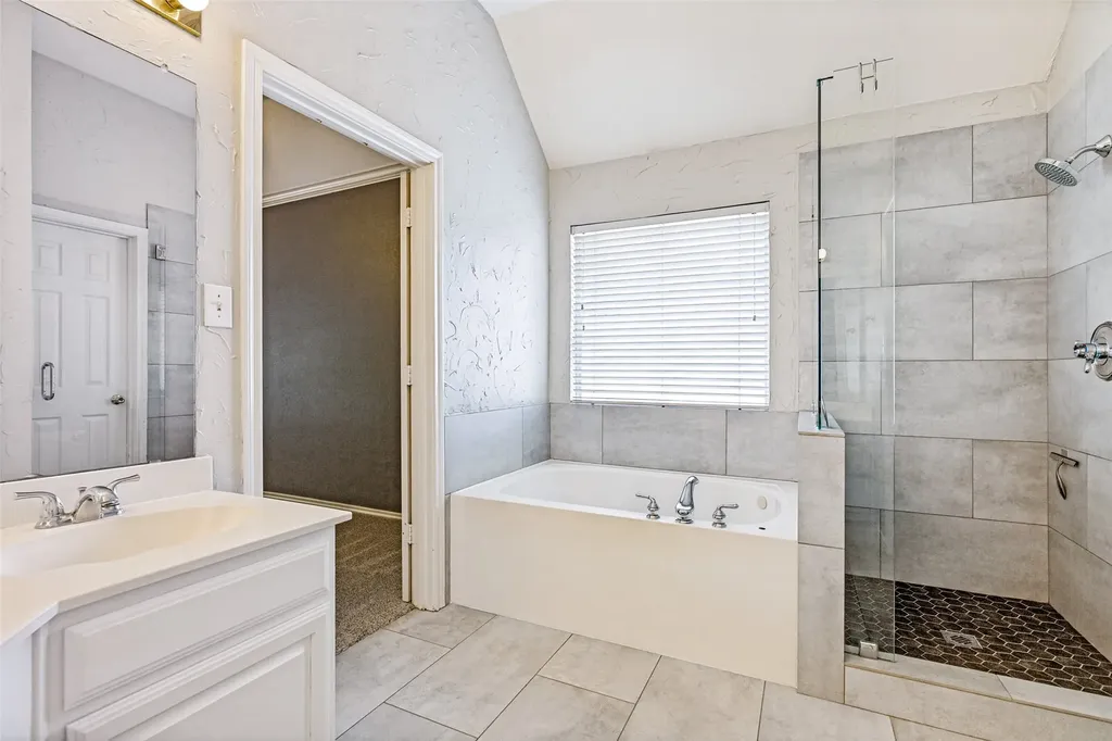 110 Falcon Creek Drive Mckinney TX 75072