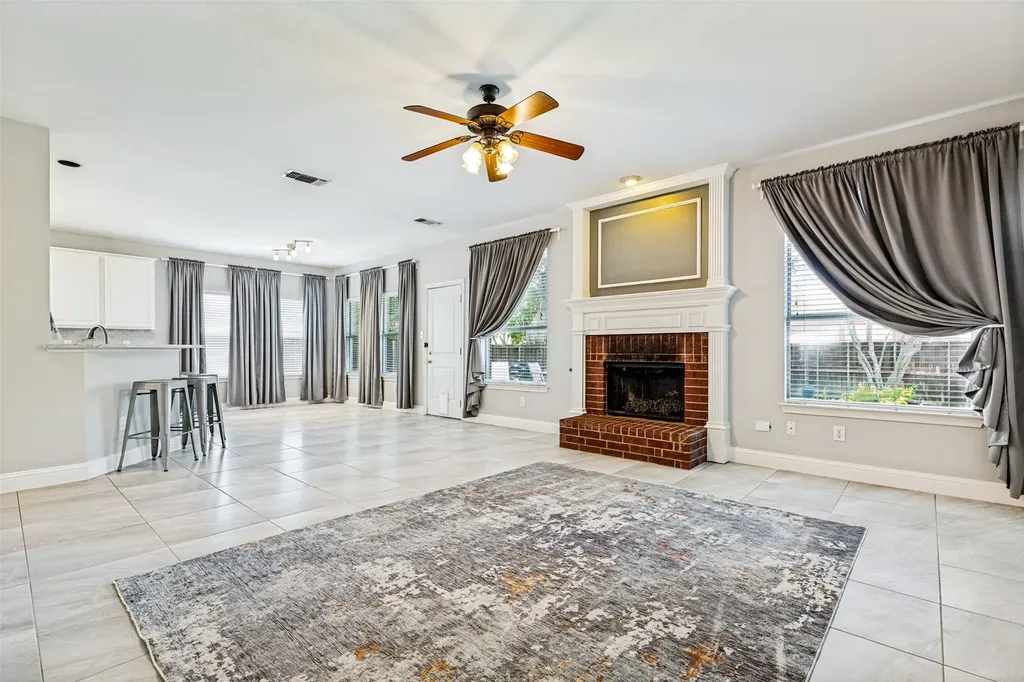 110 Falcon Creek Drive Mckinney TX 75072