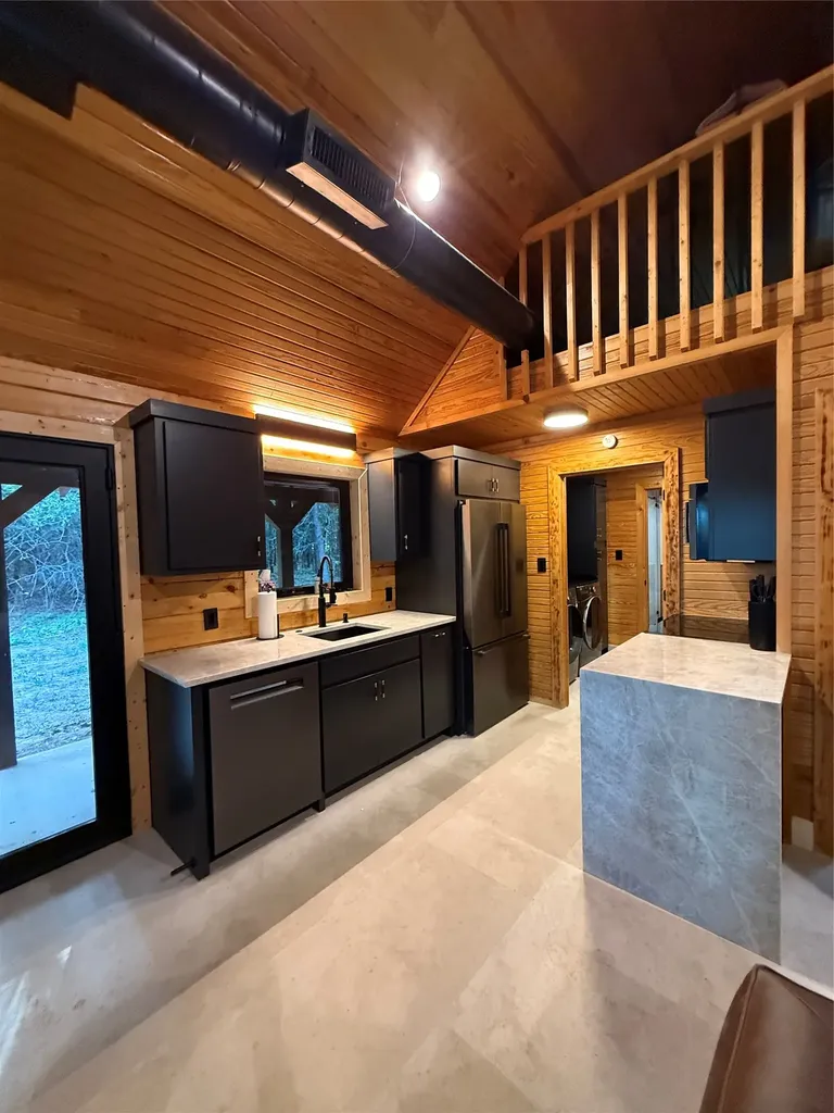 228 Cheaney Road Valley View TX 76272