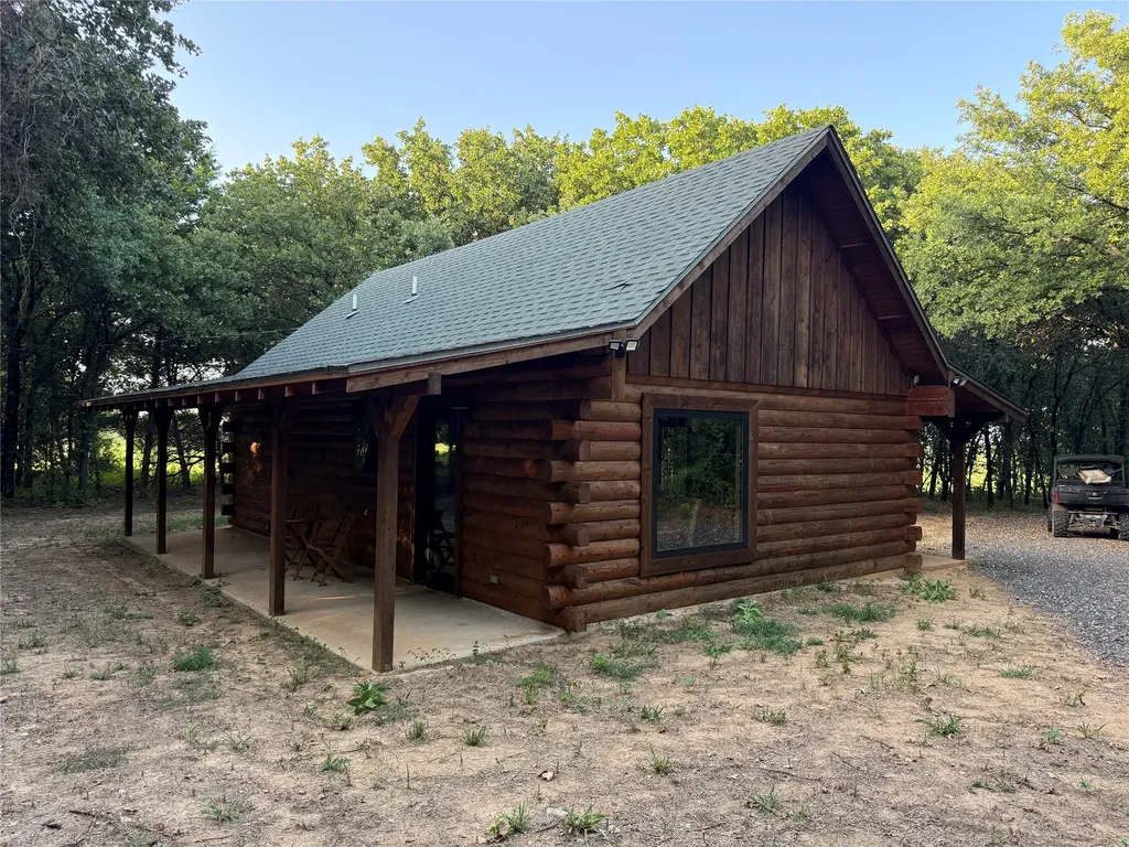 228 Cheaney Road Valley View TX 76272