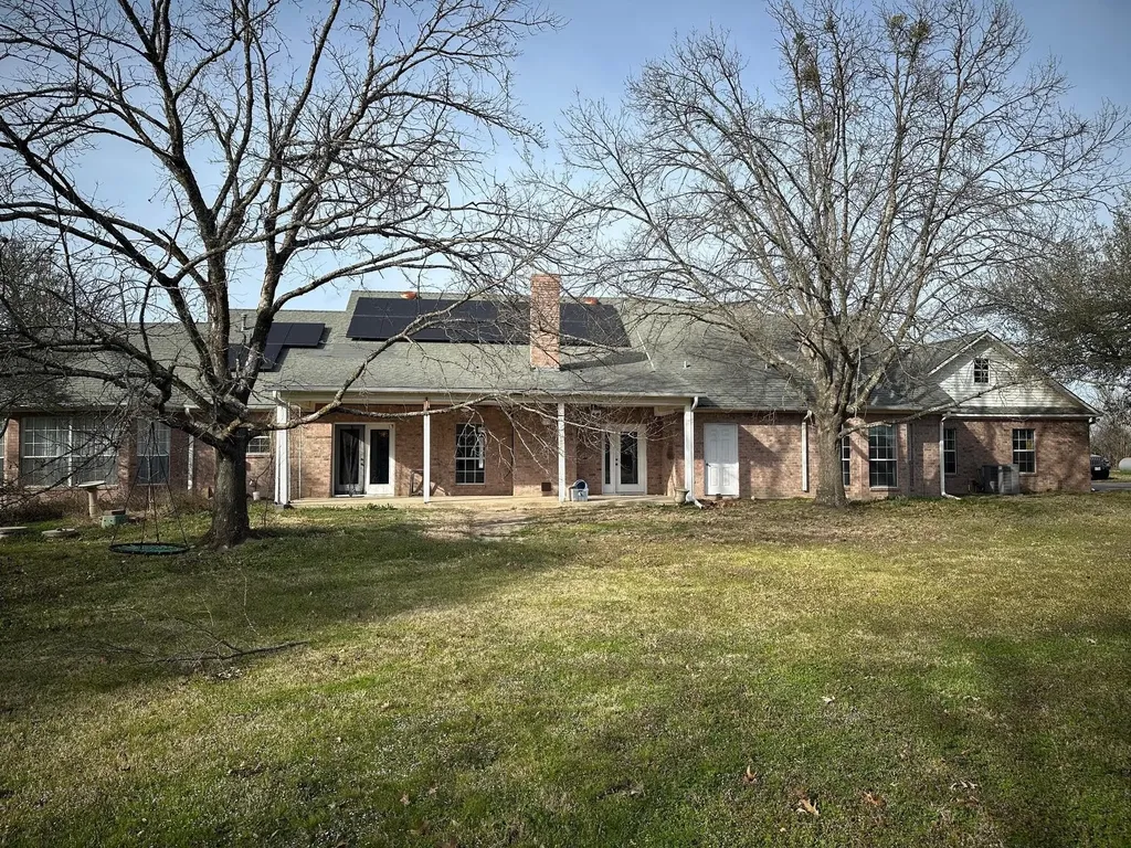 8099 W Interstate Highway 30 Cumby TX 75433