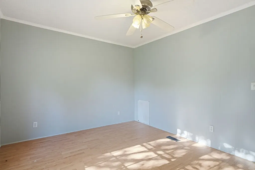 1205 County Line Road Troup TX 75789