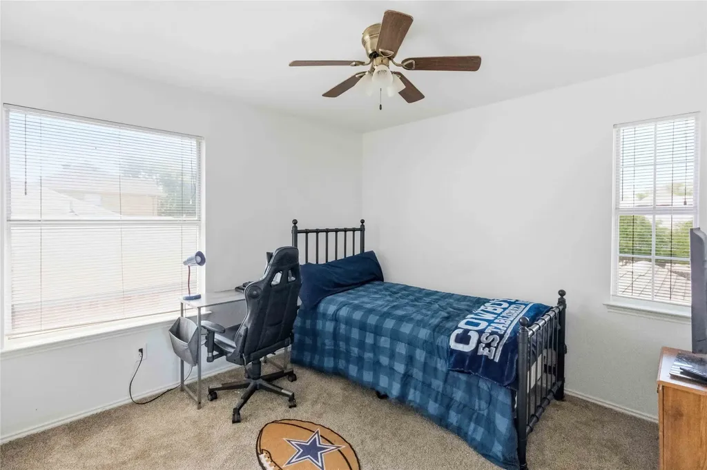 908 Chauvin Drive Cedar Hill TX 75104