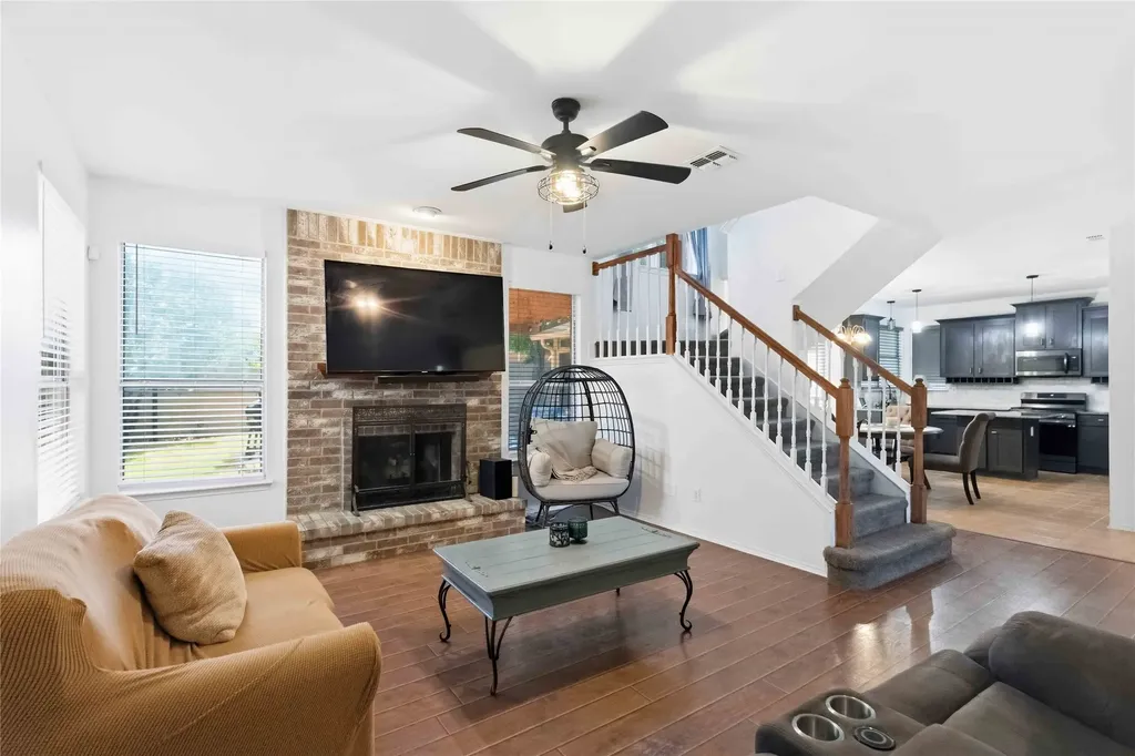 908 Chauvin Drive Cedar Hill TX 75104