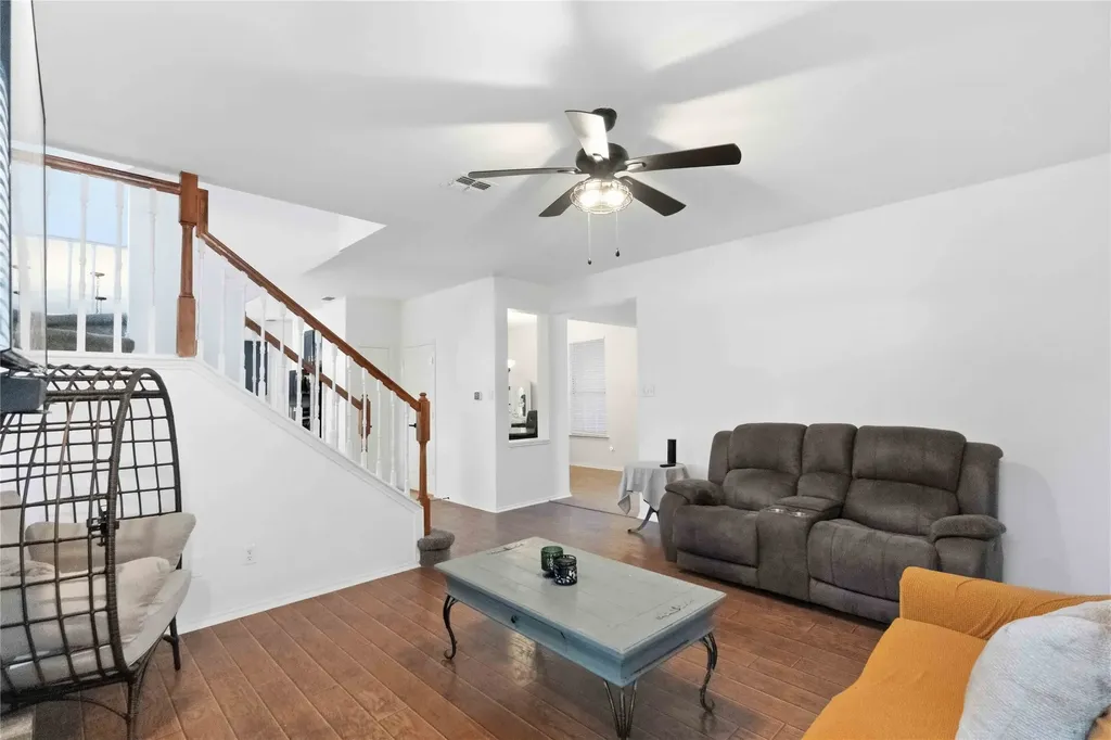 908 Chauvin Drive Cedar Hill TX 75104