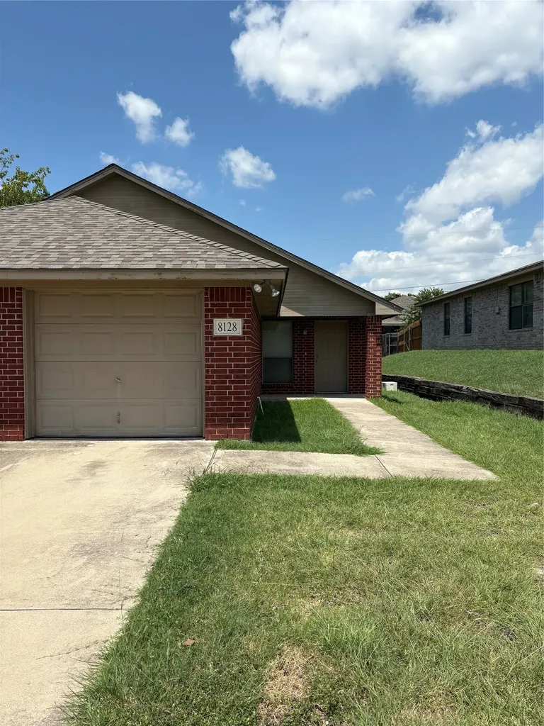8128 Doreen Avenue Fort Worth TX 76116