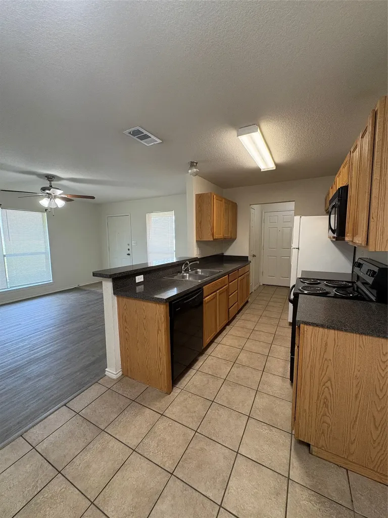 8128 Doreen Avenue Fort Worth TX 76116