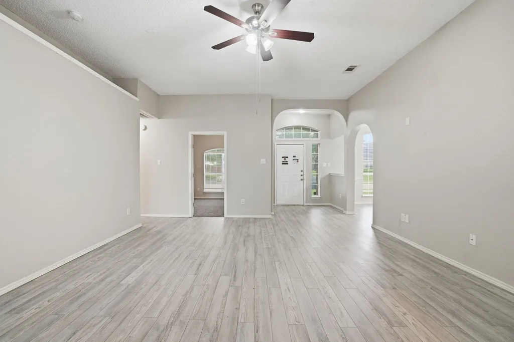 915 Sea Shell Drive Mesquite TX 75149
