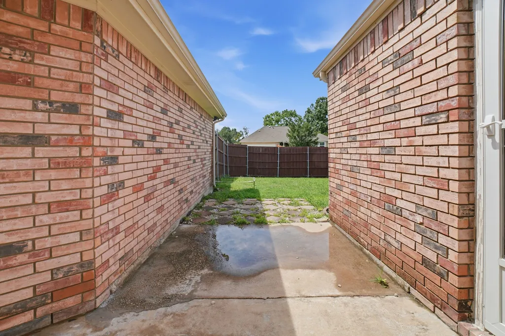 915 Sea Shell Drive Mesquite TX 75149