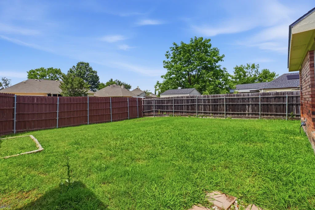 915 Sea Shell Drive Mesquite TX 75149