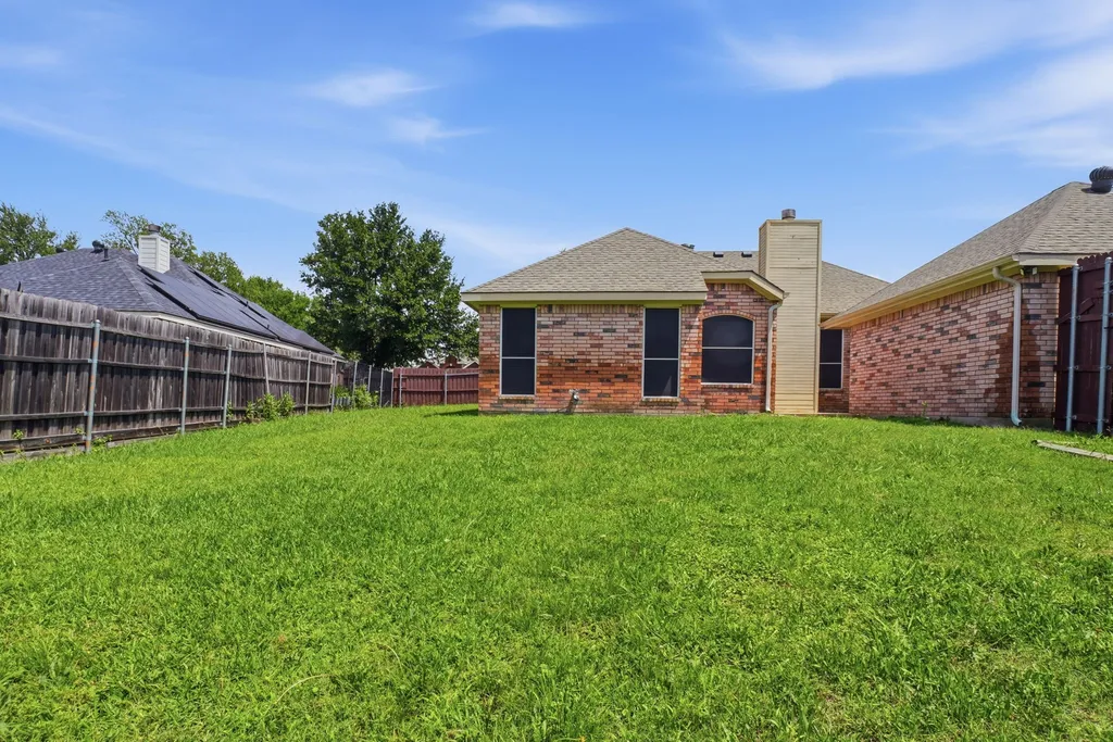 915 Sea Shell Drive Mesquite TX 75149