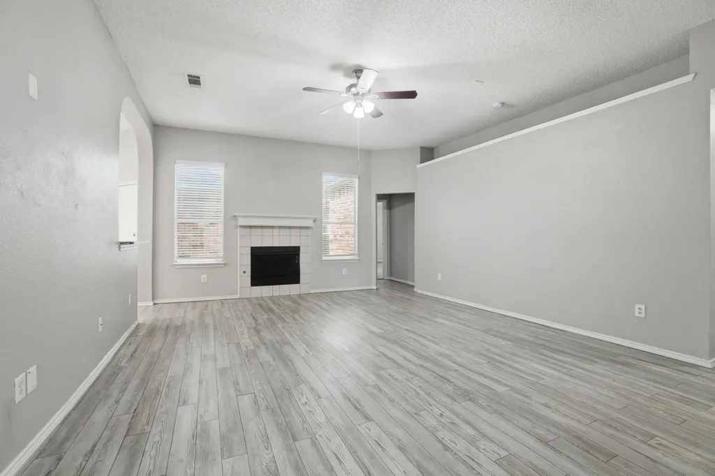 915 Sea Shell Drive Mesquite TX 75149