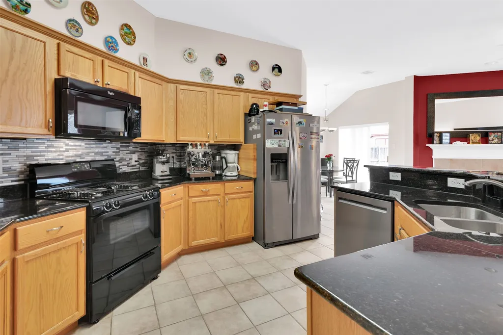 4502 Sawgrass Drive Sachse TX 75048