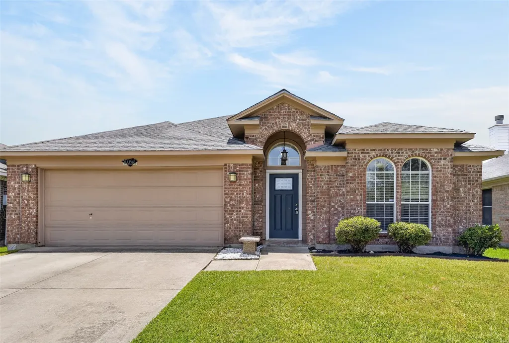 1025 Highland Station Drive Saginaw TX 76131