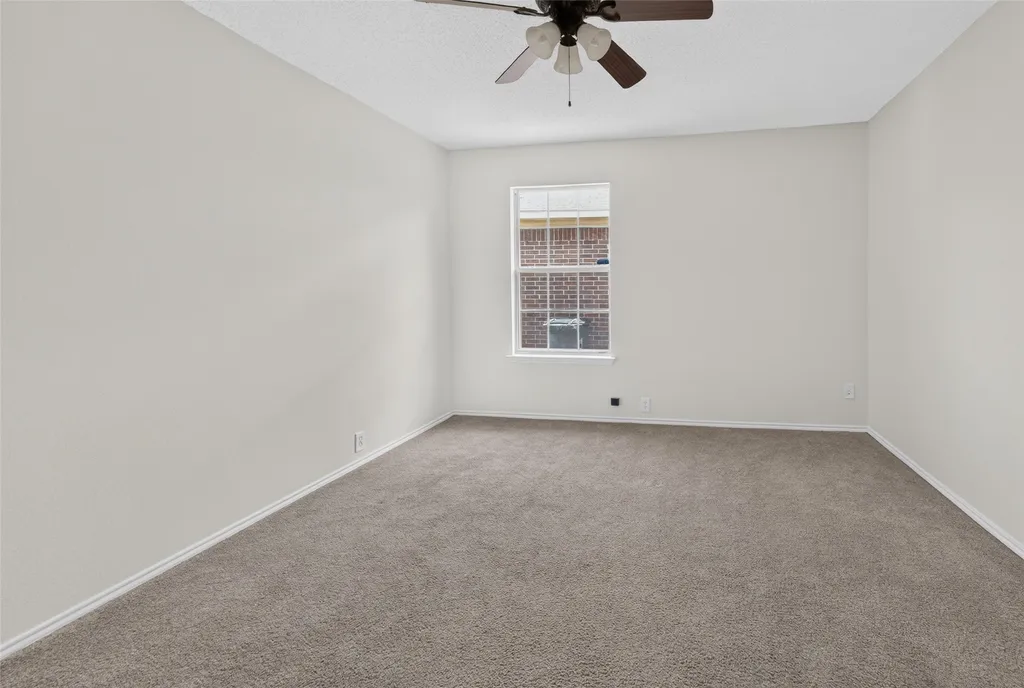 1025 Highland Station Drive Saginaw TX 76131