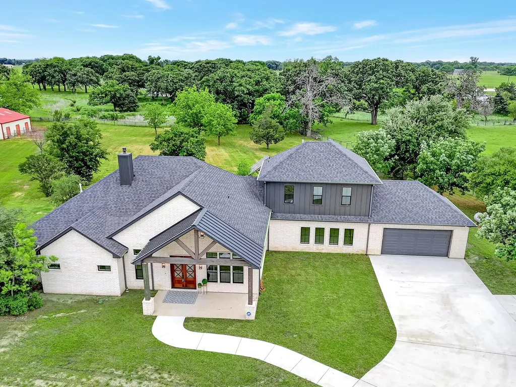 10373 Bobbie Lane Pilot Point TX 76258