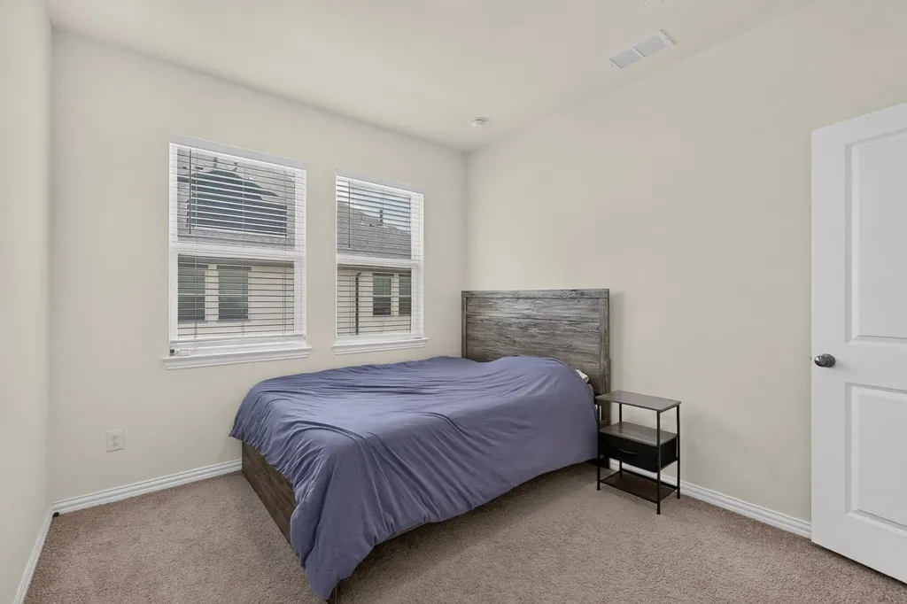 605 Friendswood Plano TX 75075