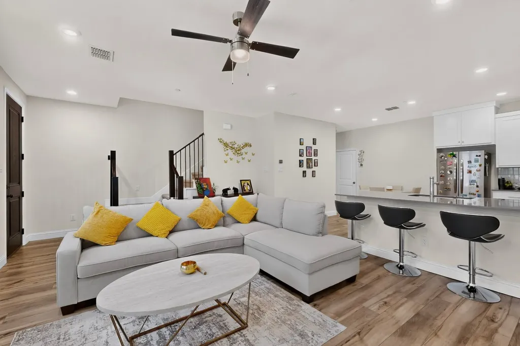 605 Friendswood Plano TX 75075