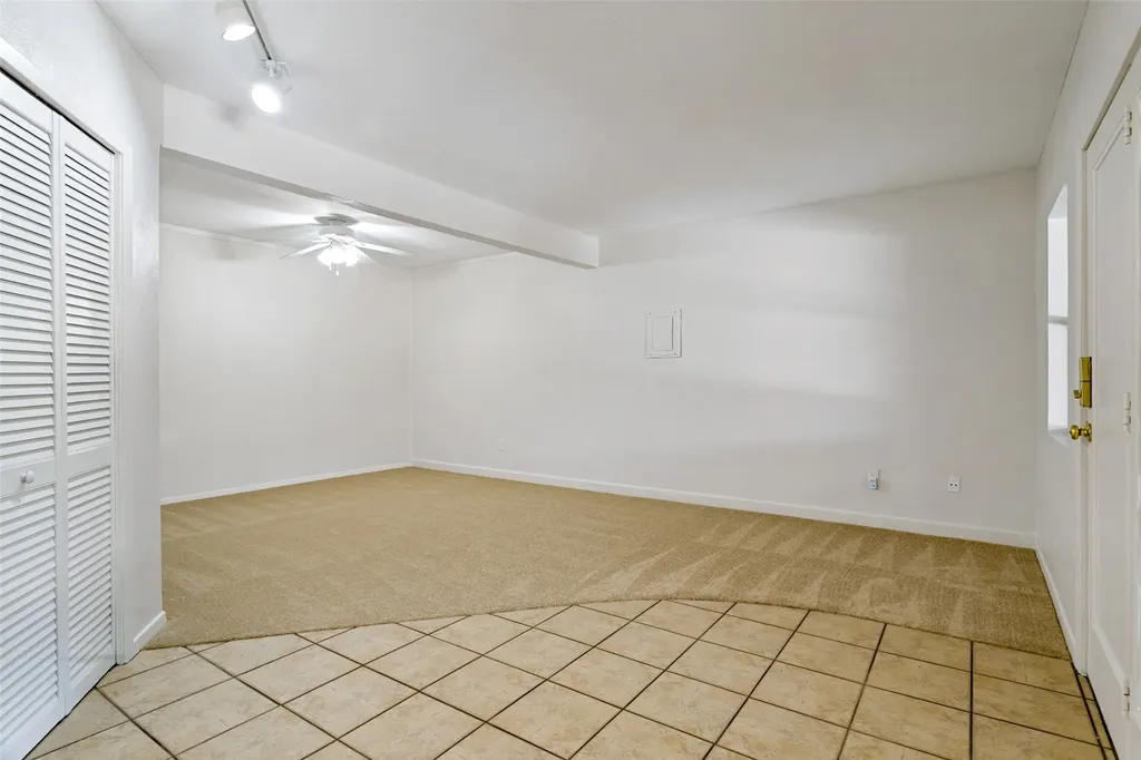 412 Franklin Drive Euless TX 76040