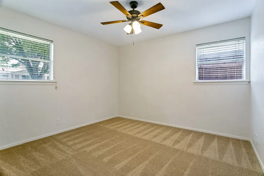 412 Franklin Drive Euless TX 76040