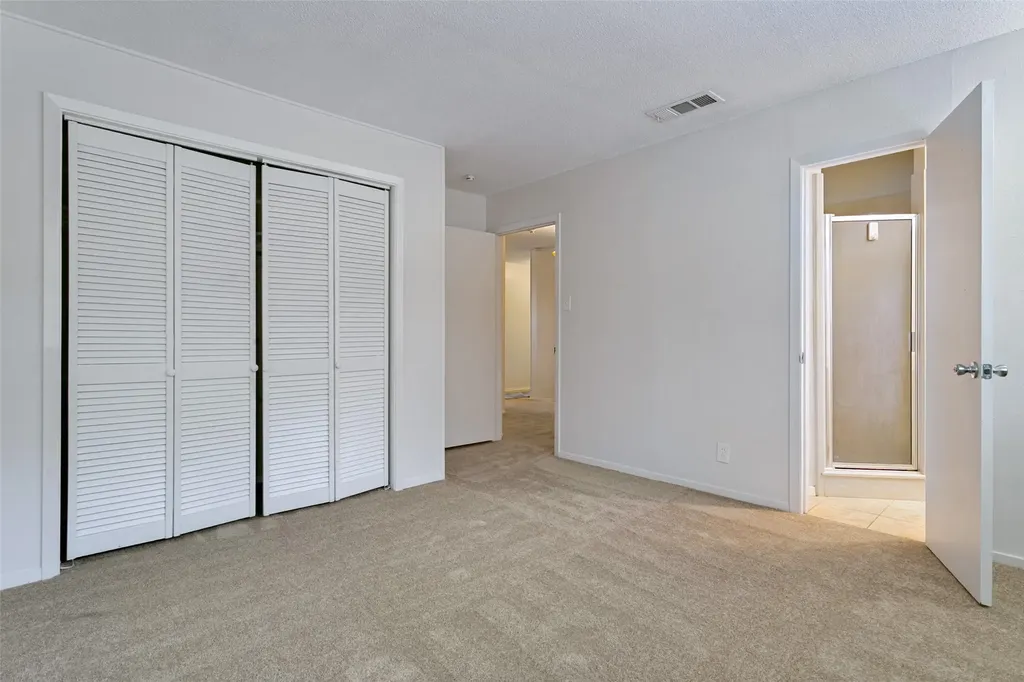 412 Franklin Drive Euless TX 76040