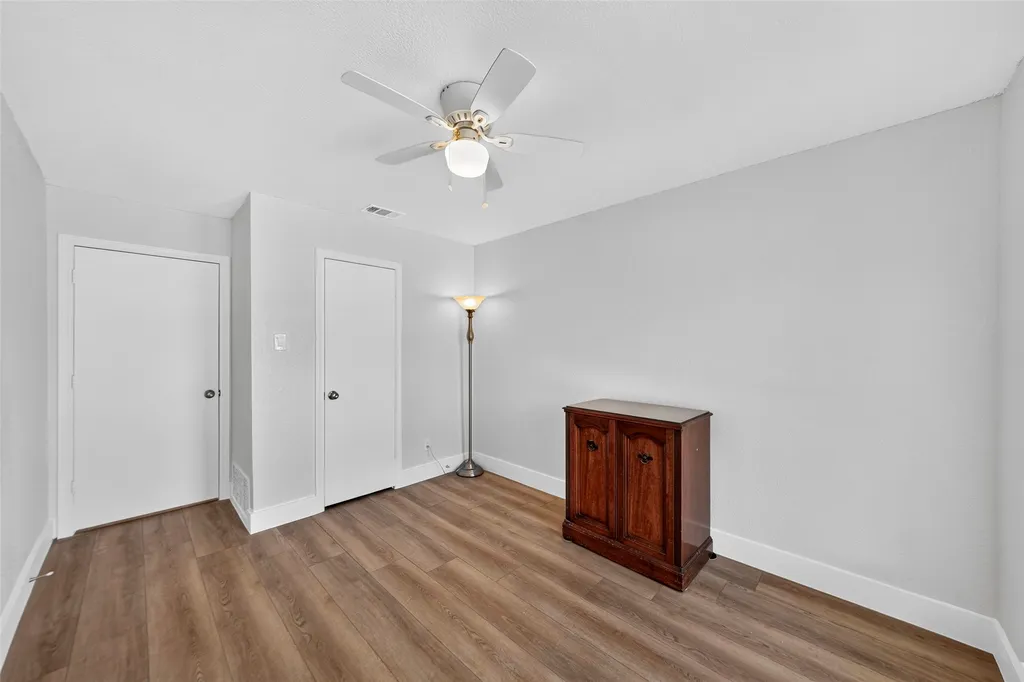 1924 Vera Cruz Drive Carrollton TX 75010