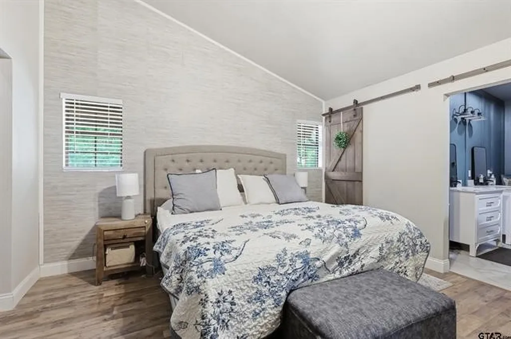 20 Red Oak Scroggins TX 75480