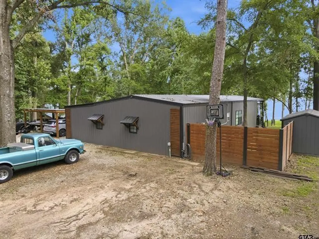 20 Red Oak Scroggins TX 75480
