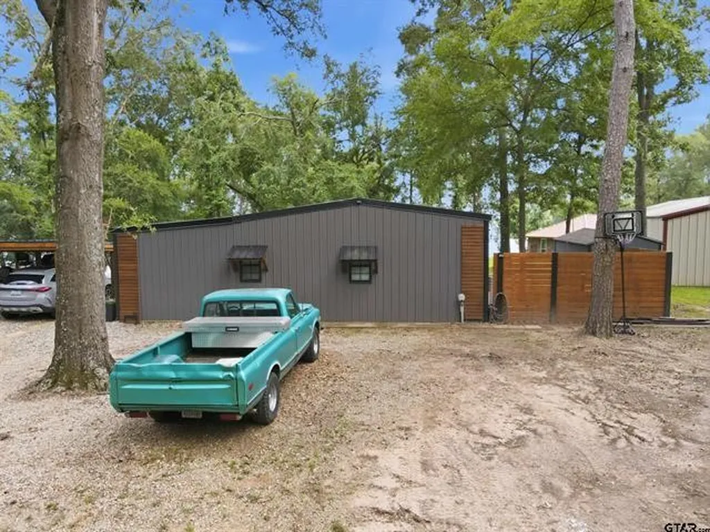 20 Red Oak Scroggins TX 75480