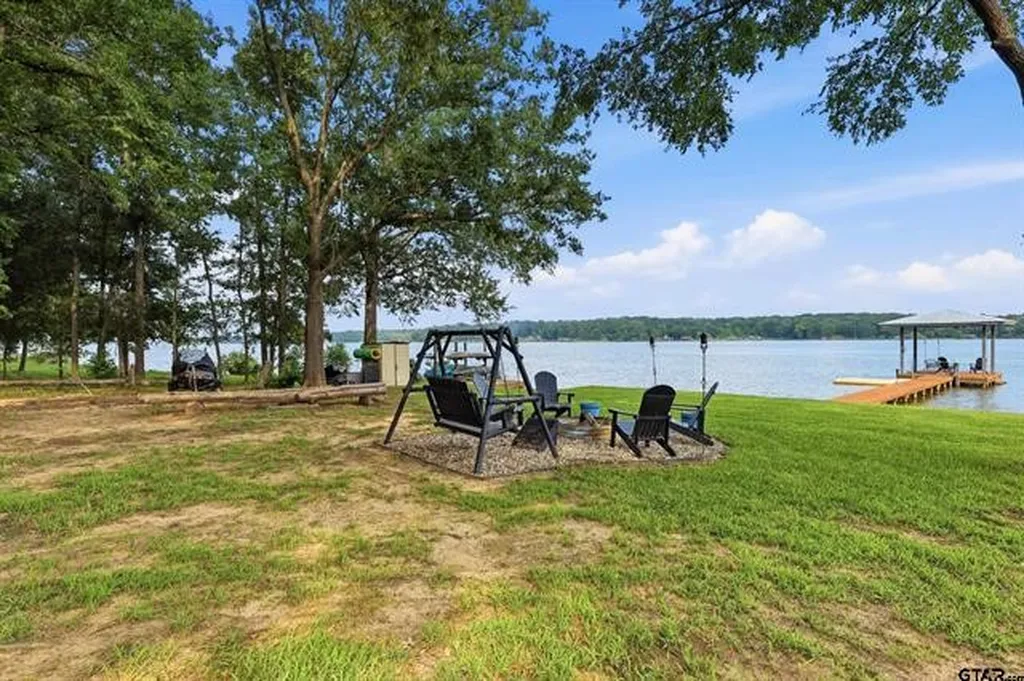 20 Red Oak Scroggins TX 75480