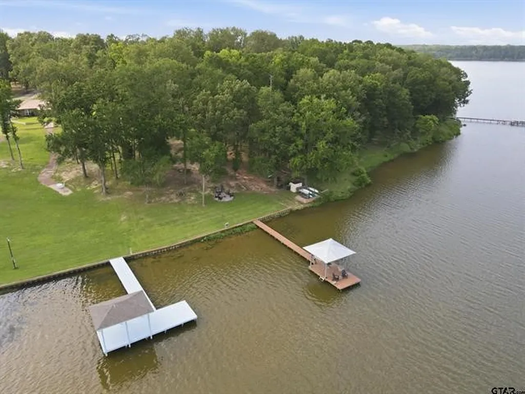 20 Red Oak Scroggins TX 75480