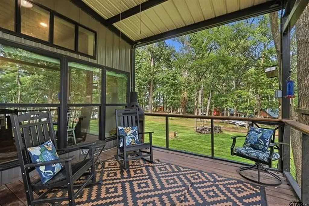 20 Red Oak Scroggins TX 75480