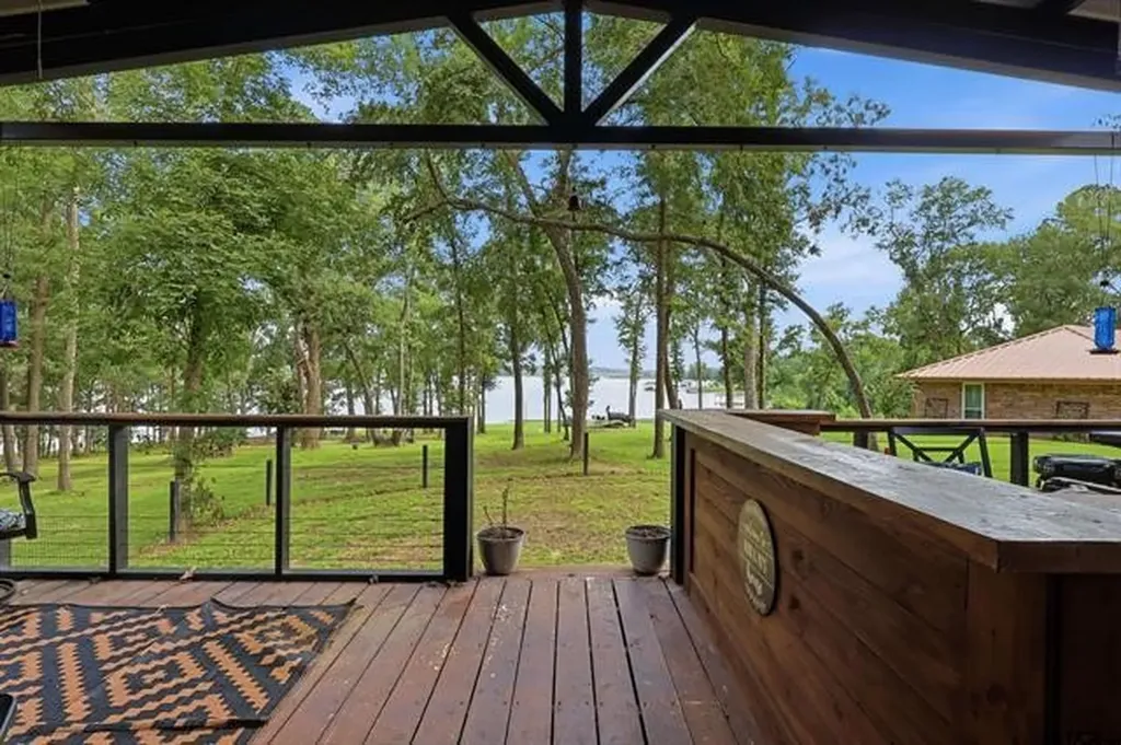 20 Red Oak Scroggins TX 75480