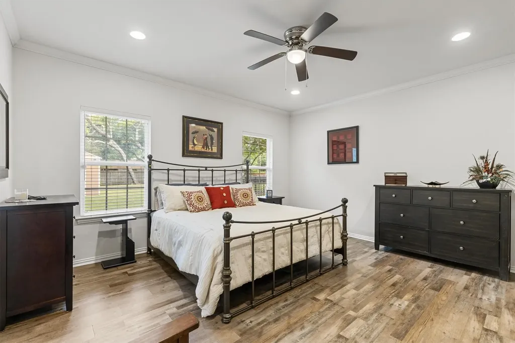327 Walnut Street Terrell TX 75160