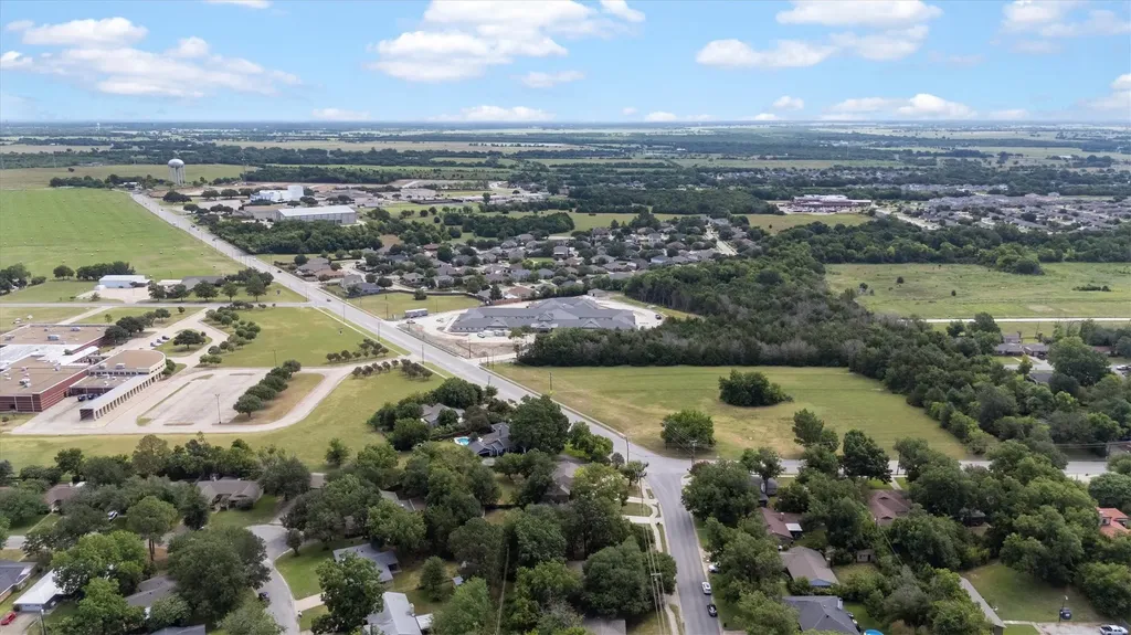 327 Walnut Street Terrell TX 75160