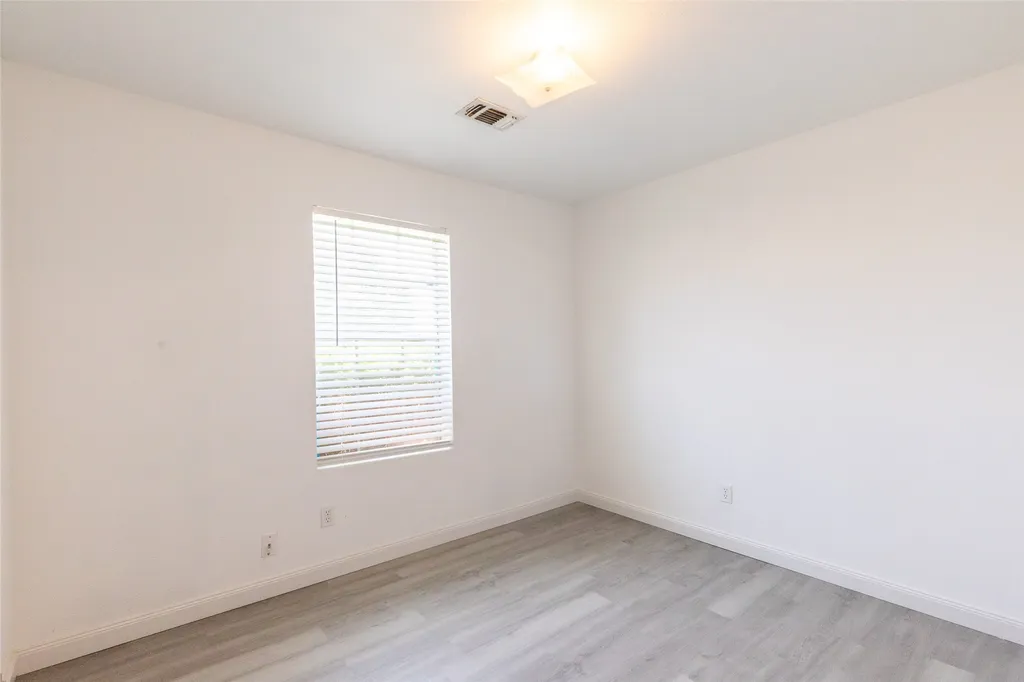 201 & 203 Bluebonnet Drive Winters TX 79567