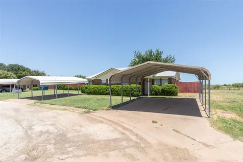 201 & 203 Bluebonnet Drive Winters TX 79567