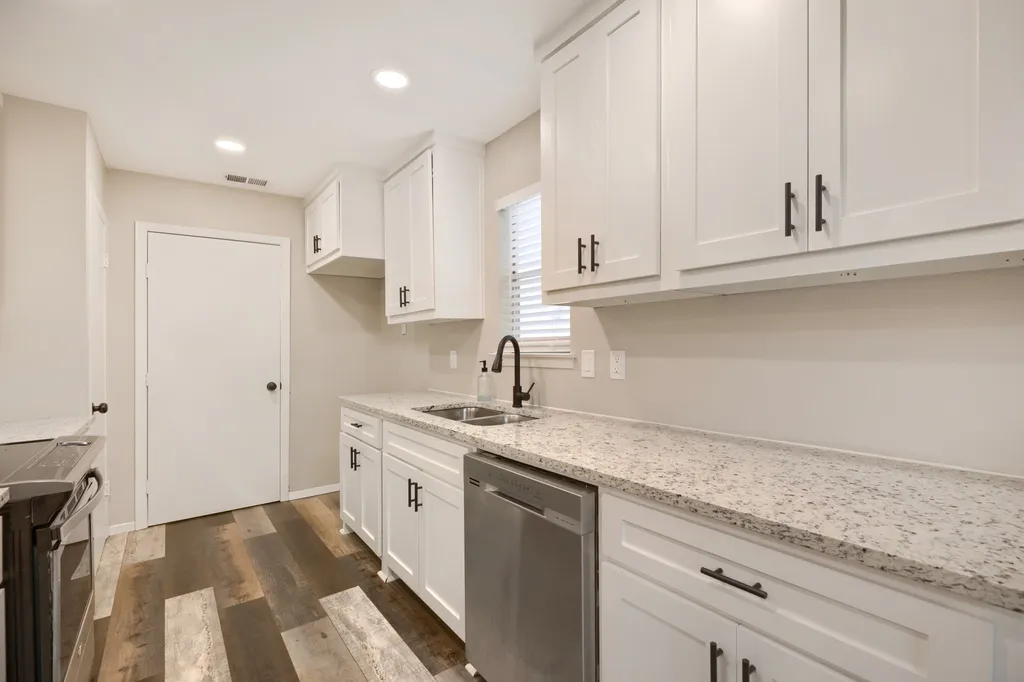 3621 Edgewood Drive Garland TX 75042