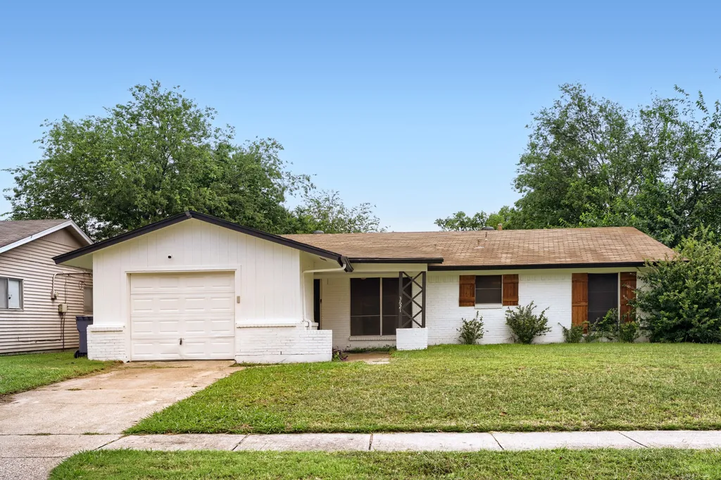 3621 Edgewood Drive Garland TX 75042