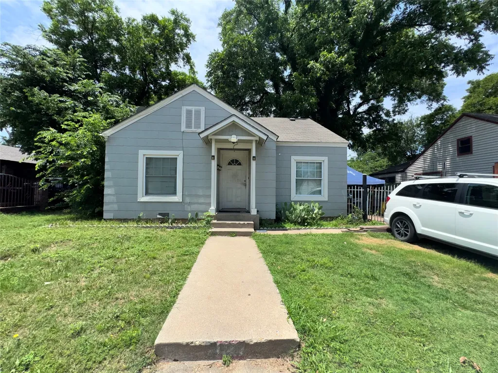 127 Blevins Street Fort Worth TX 76111