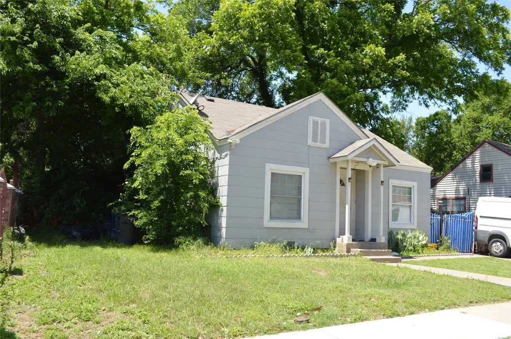 127 Blevins Street Fort Worth TX 76111