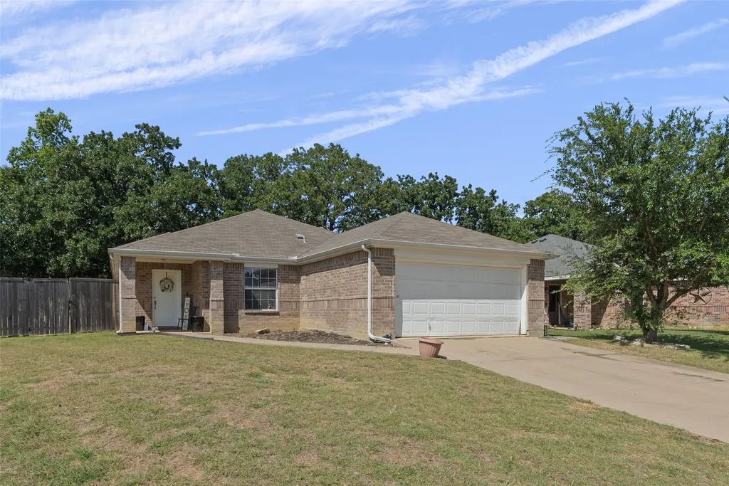 4509 Forest Glen Drive Forest Hill TX 76119