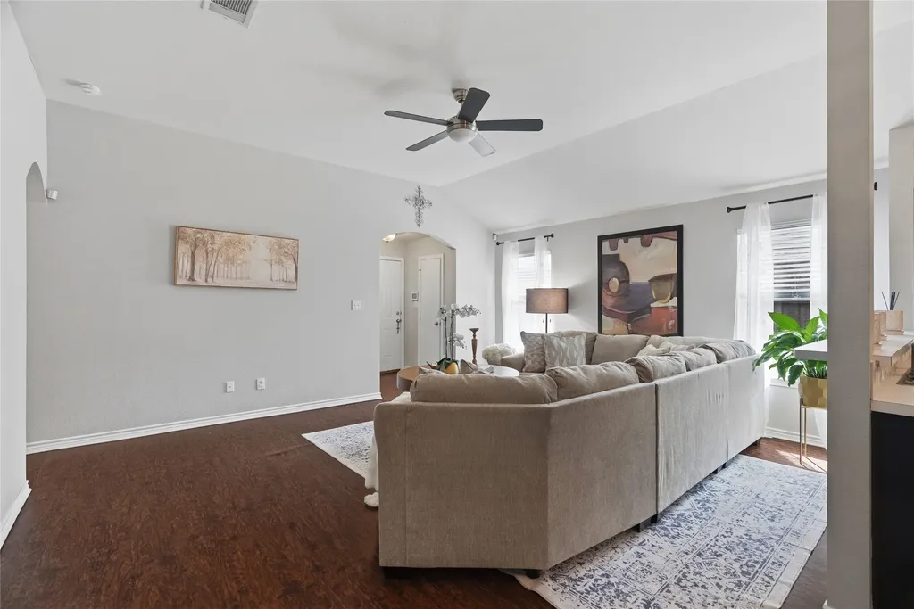 4509 Forest Glen Drive Forest Hill TX 76119