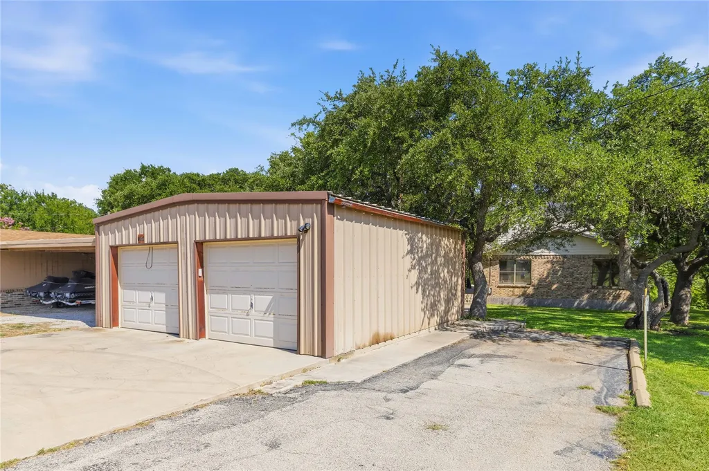 106 Mintons Draw Brownwood TX 76801