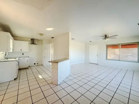 1402 E 42nd Street Odessa TX 79762