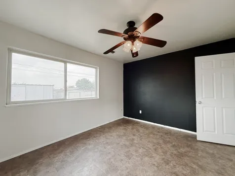 1402 E 42nd Street Odessa TX 79762