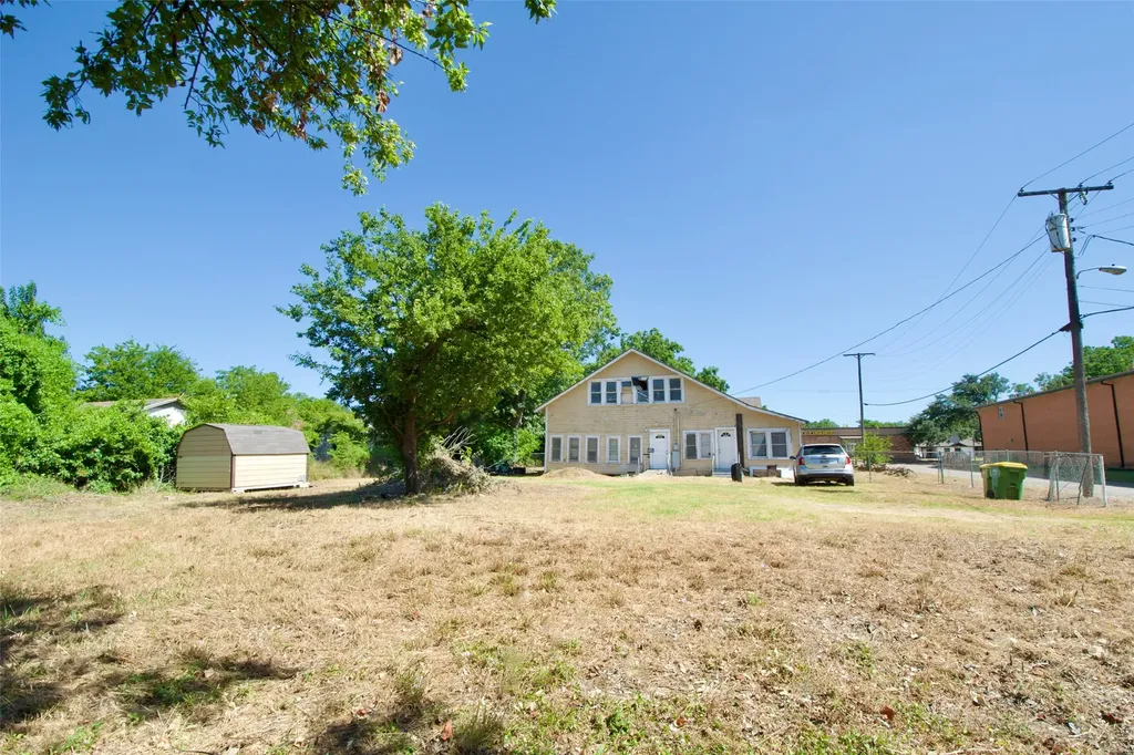 216 Fortune Street Marlin TX 76661