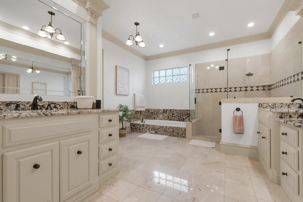 5048 Castle Creek Lane Plano TX 75093