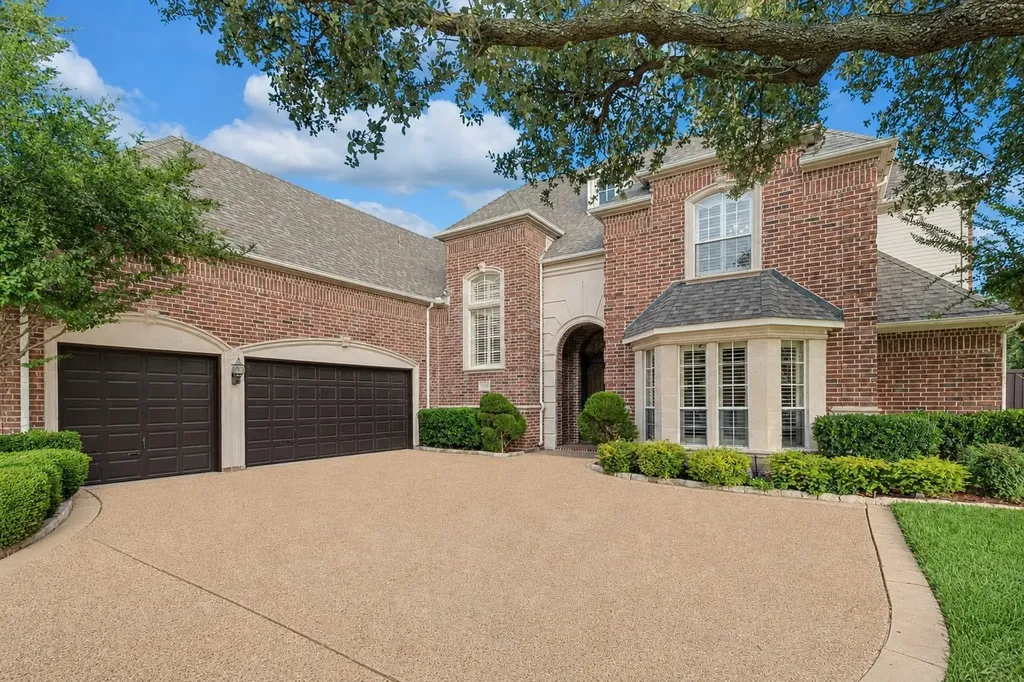 5048 Castle Creek Lane Plano TX 75093