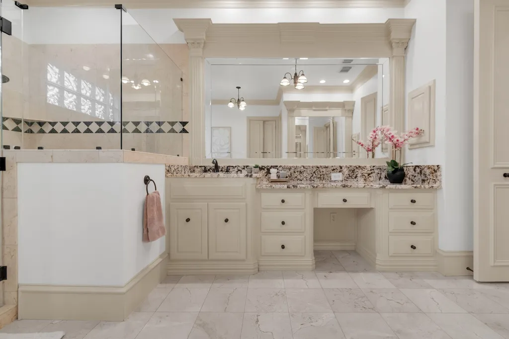 5048 Castle Creek Lane Plano TX 75093